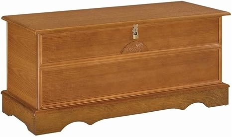 Traditional Wood Cedar Chest with Flip-Top Lid