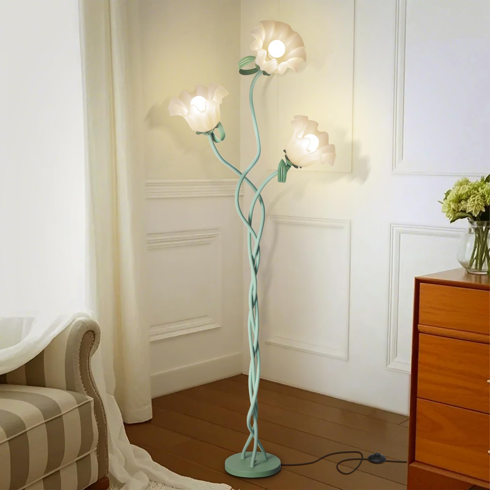 Gooseneck Floor Lamp with 3 Flower Shades