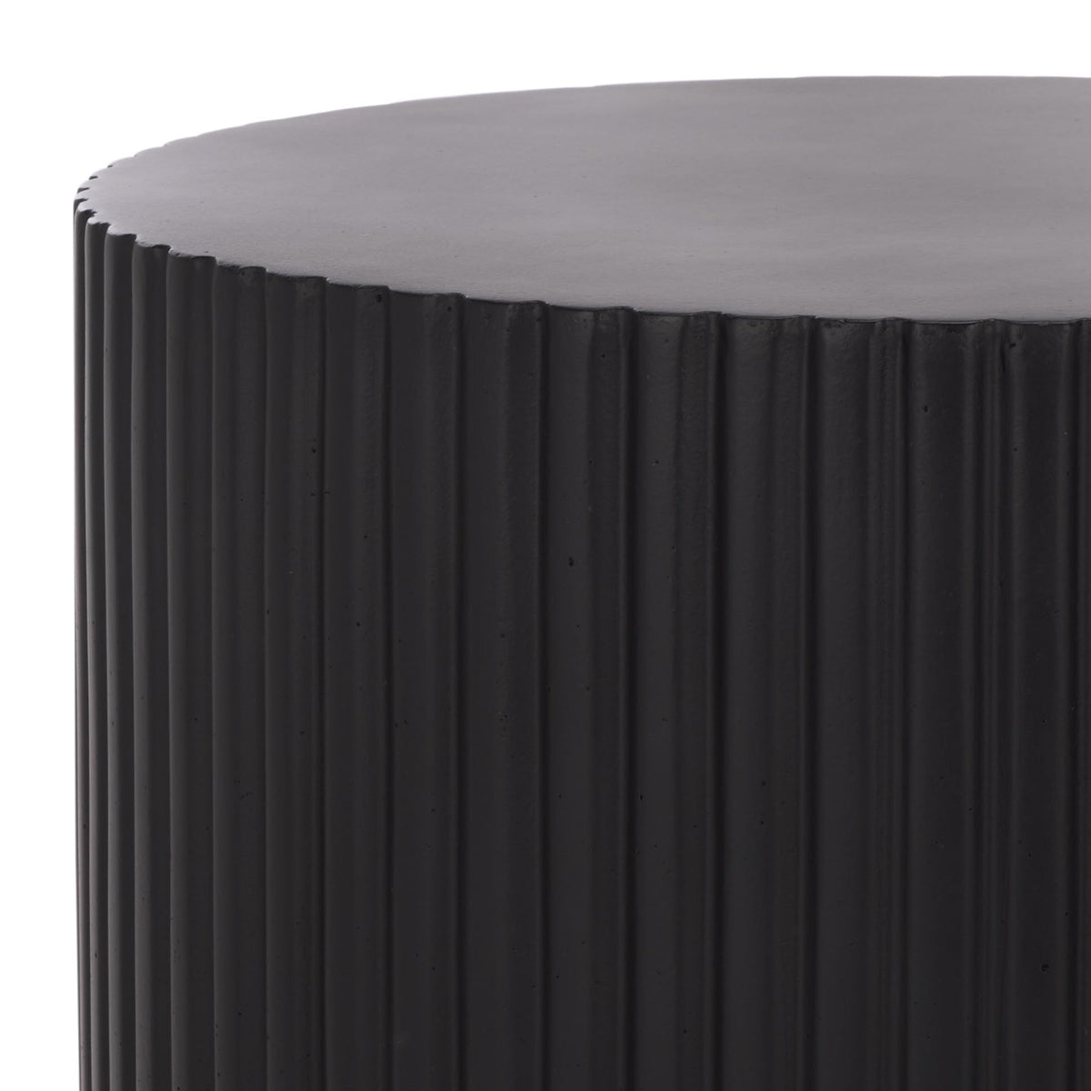 SAFAVIEH Outdoor Patio Furniture Collection - Napa Black Ficonstone Side Table, Round Modern Patio Accent Table, Fully Assembled (PAT1539A)