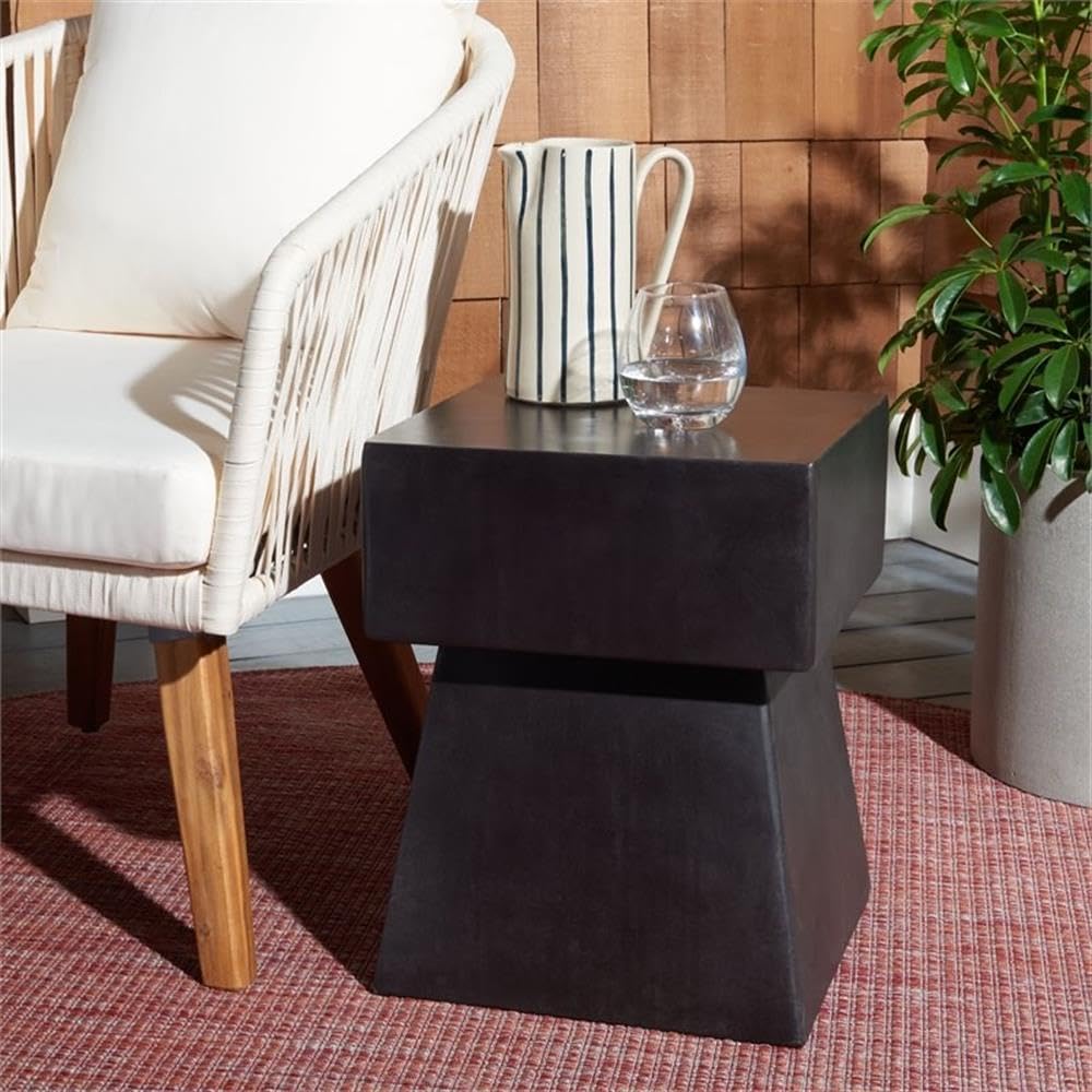 Concrete Mushroom Accent Table – Indoor/Outdoor