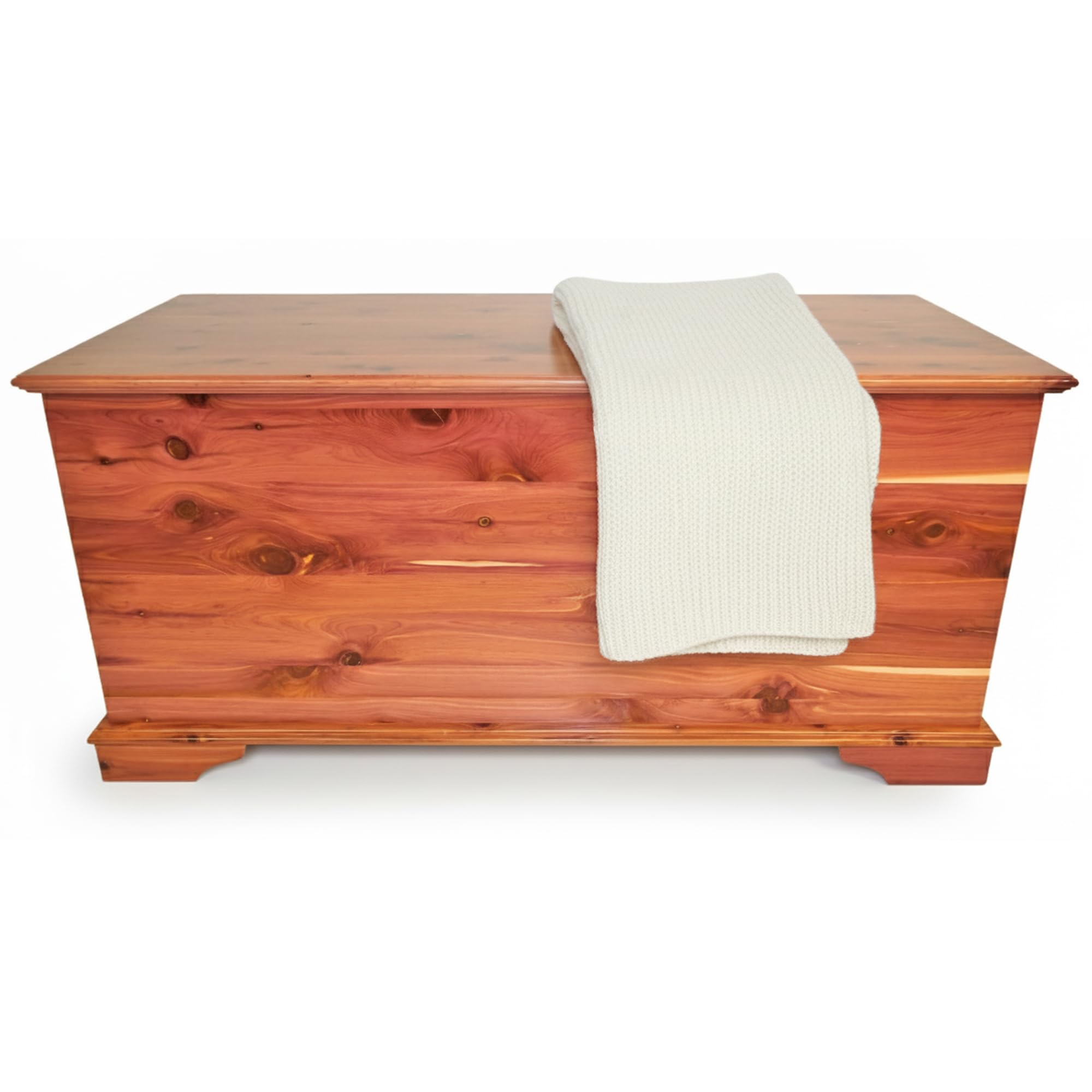 Aromatic Red Cedar Blanket & Storage Chest
