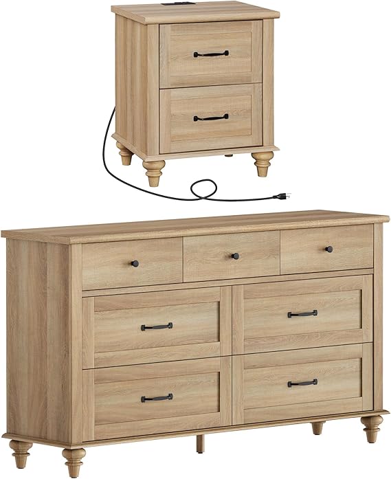 3-Piece Bedroom Set with 7-Drawer Dresser & Nightstands with Charging Station – Oak