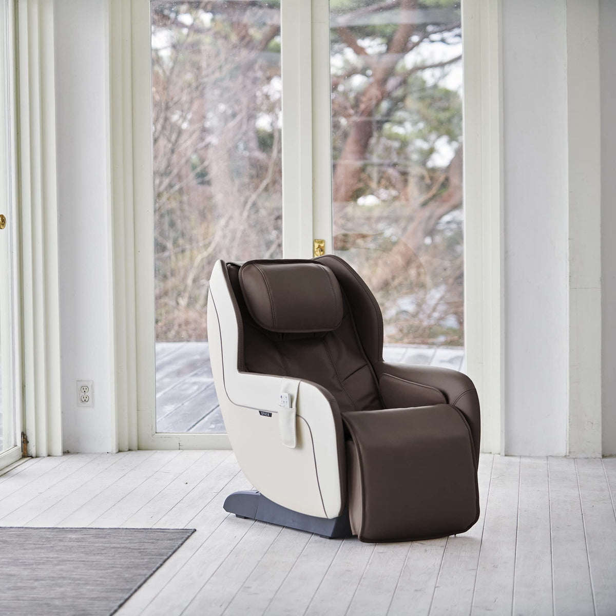 SYNCA Wellness CirC+ Heated Massage Chair - Zero Gravity, SL Track, Wireless Remote, Movement Detection, Compact Design for Quality Comfort, Sophisticated (Espresso)