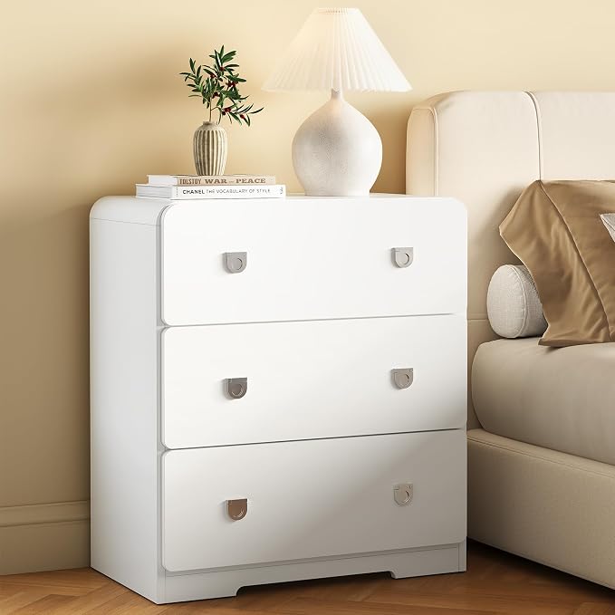 3-Drawer Nightstand