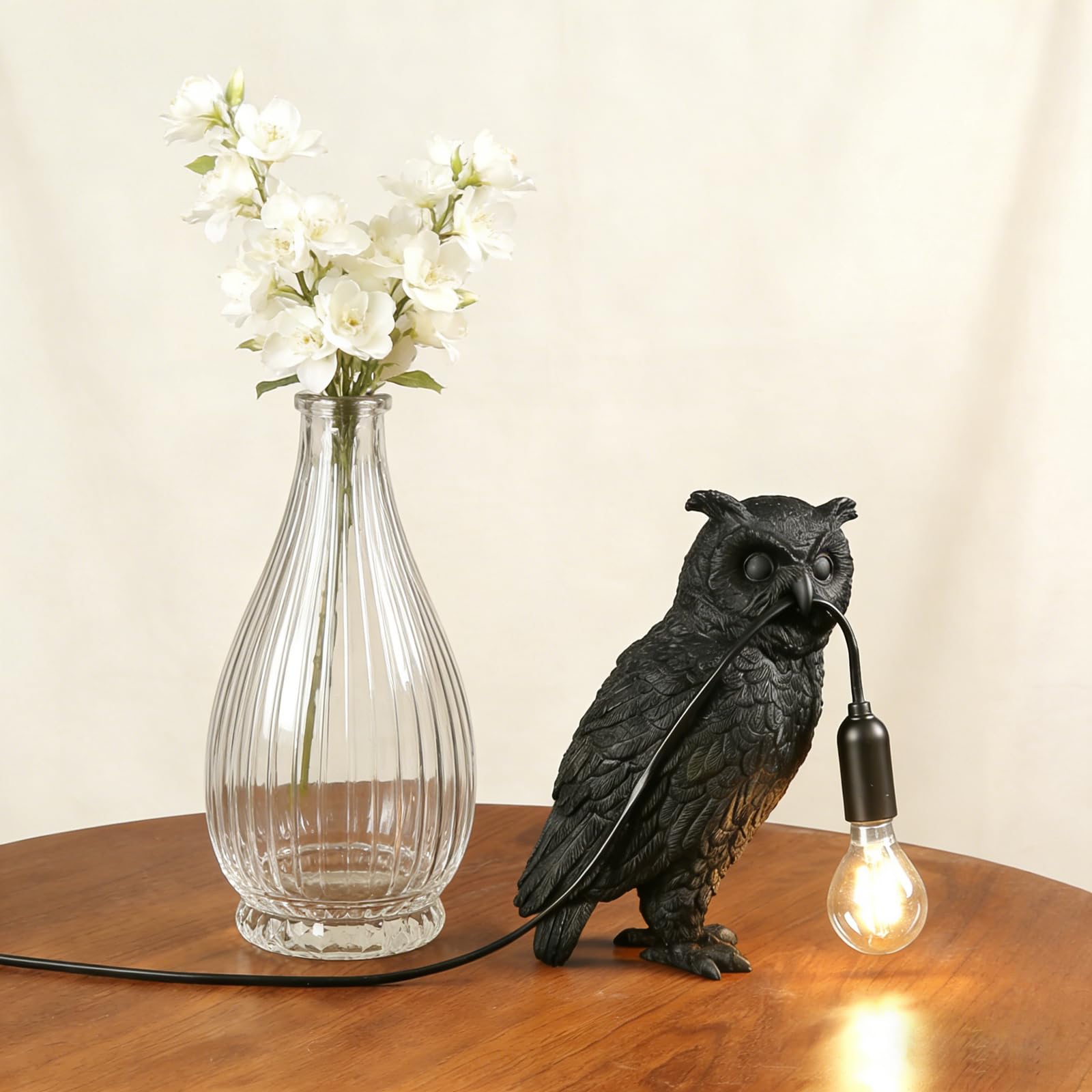 RUIQBMAY Resin Owl Table Lamp Themed Animal Desk Lamp Art Bird Night Light Lamp for Bedside,Living Room,Office Decor,AC 110V (Black Owl Lamp)