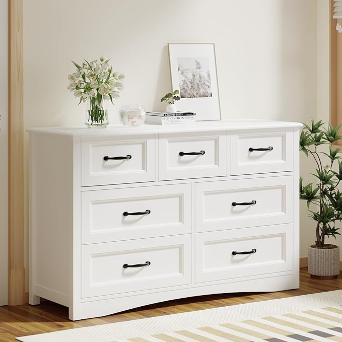 6/7-Drawer Dresser with Metal Handles