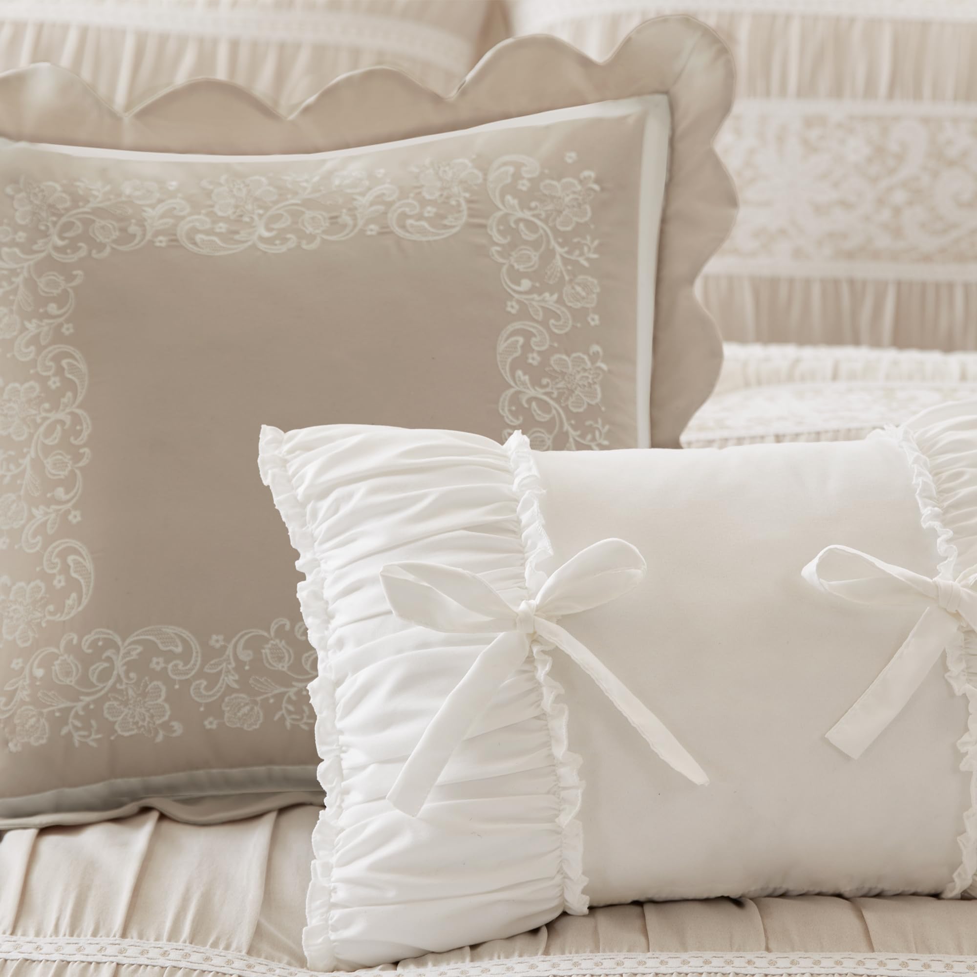 Shabby Chic 5-Piece Comforter Set with Ruching & Lace Trim