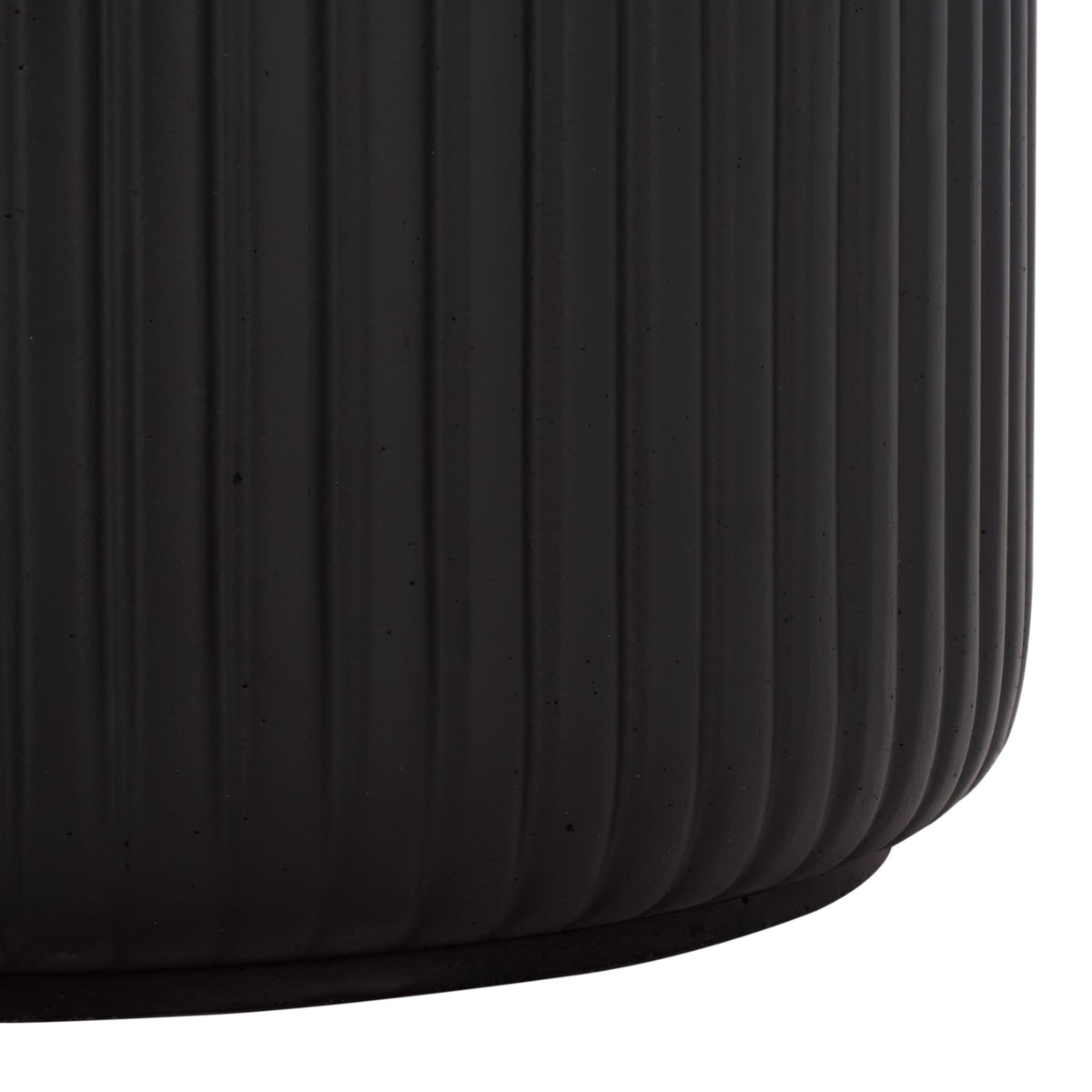 SAFAVIEH Outdoor Patio Furniture Collection - Napa Black Ficonstone Side Table, Round Modern Patio Accent Table, Fully Assembled (PAT1539A)