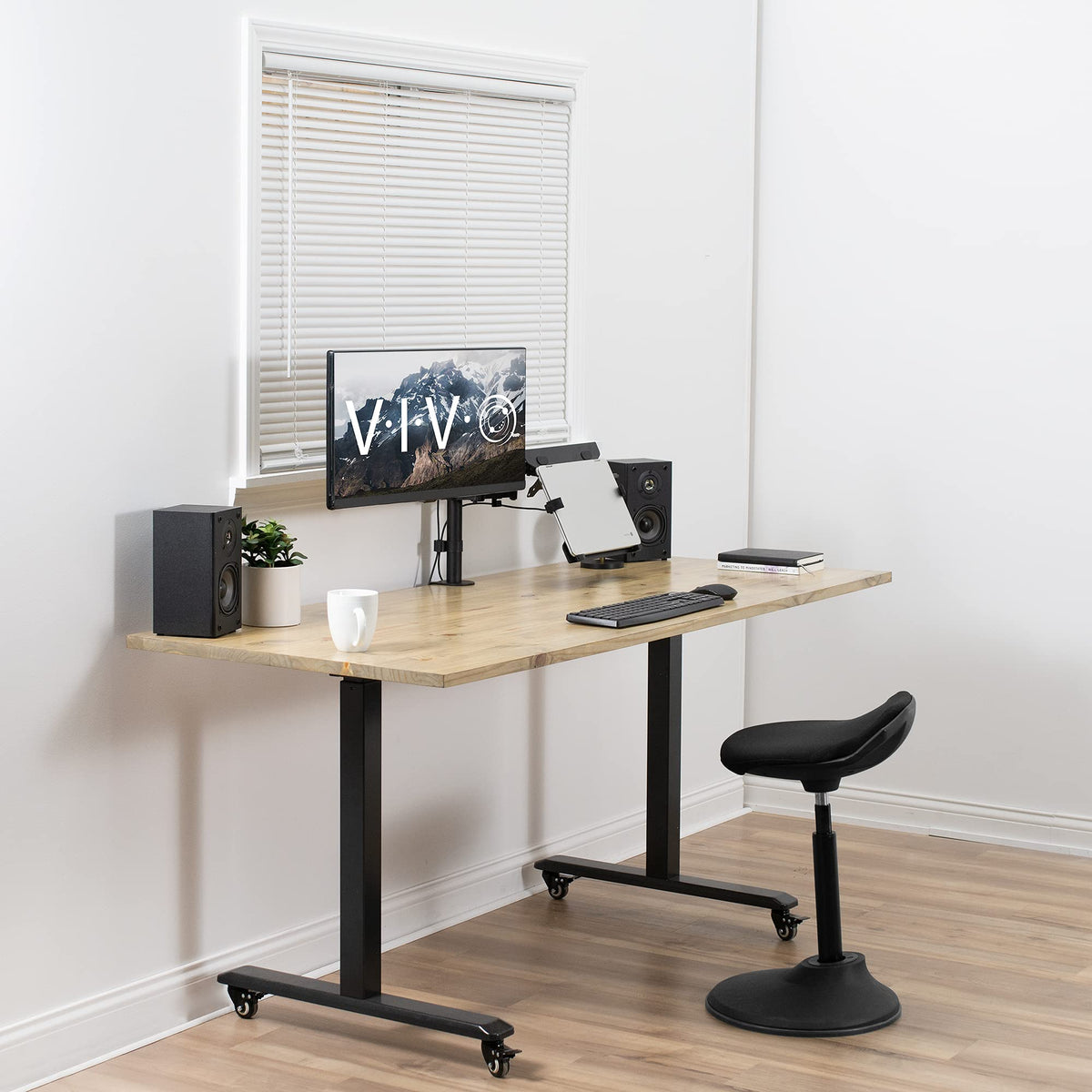 VIVO Black Universal Pole Mounted Laptop Holder, MOUNT-PL1A-LAP3