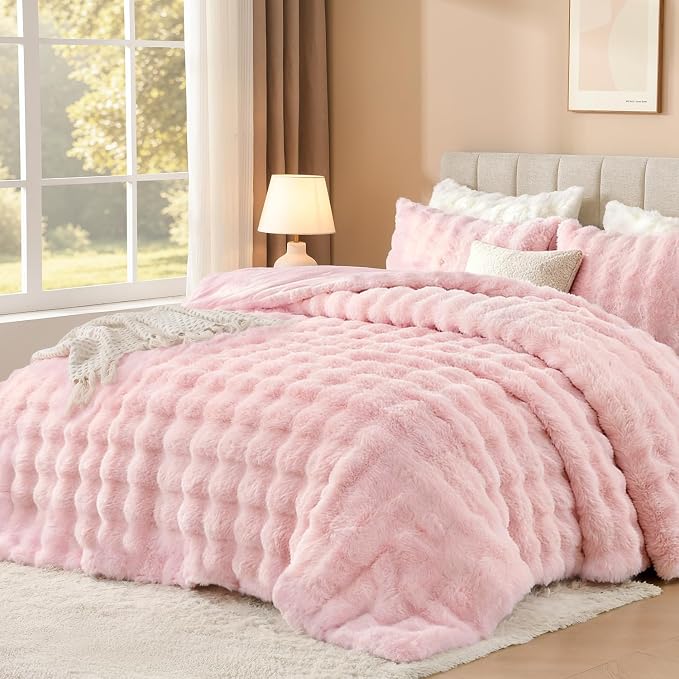 King Faux Fur Comforter Set