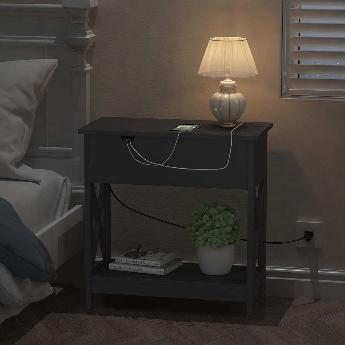 ChooChoo End Tables Living Room Set of 2, Side Table with Charging Station