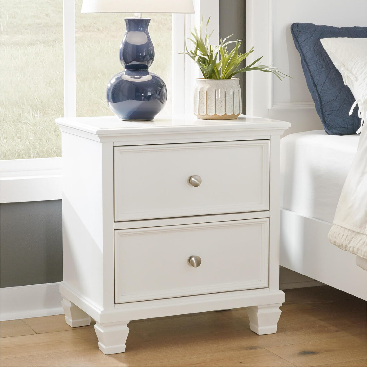 White 2-Drawer Nightstand