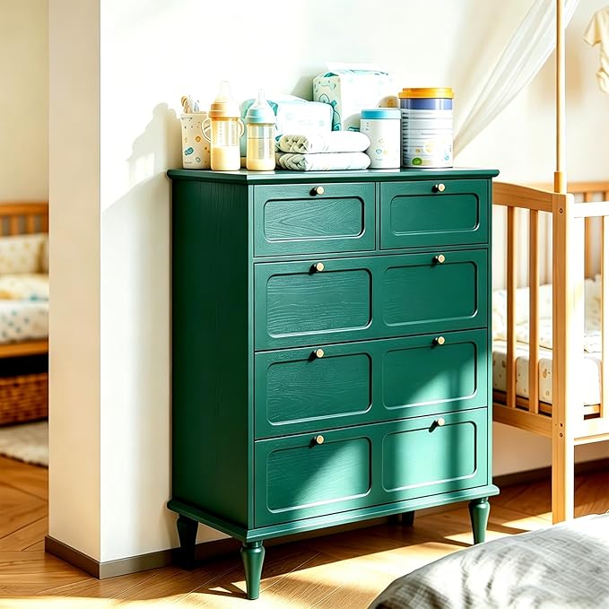 5-Drawer Dresser with Solid Wood Legs