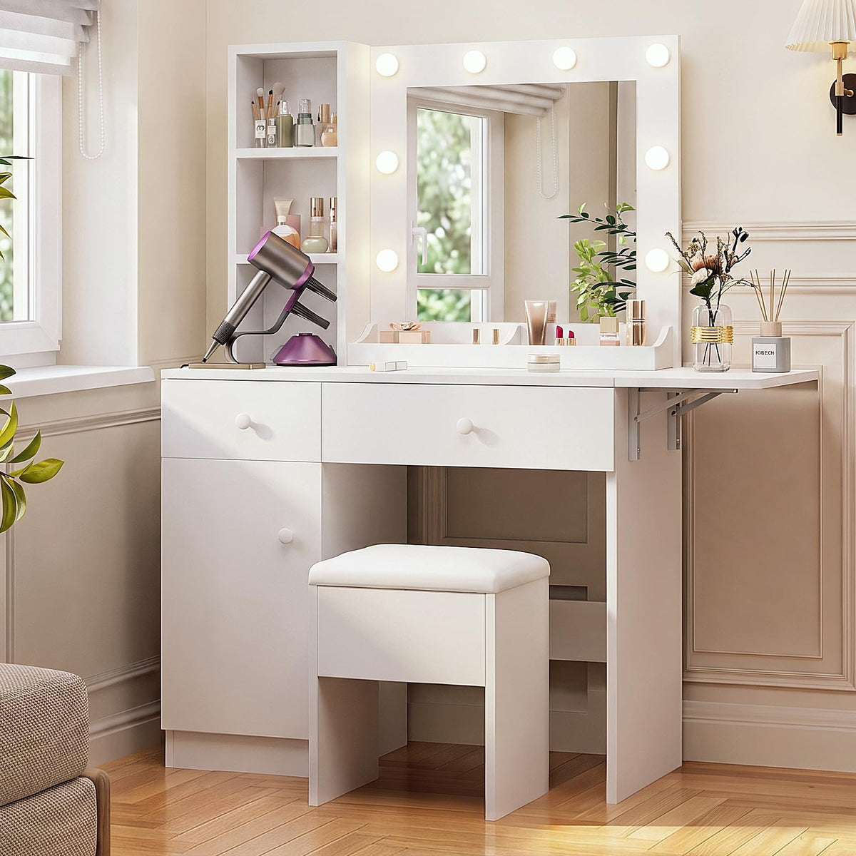 White Lighted Makeup Vanity Set