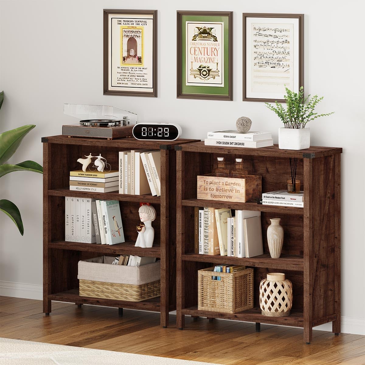 BON AUGURE Rustic Short Bookshelf, 3 Shelf Bookcase, Small Wood Low Book Cases/Shelves, Farmhouse Storage Tier Book Shelves for Home Office, Living Room, Small Space (Rustic Oak)