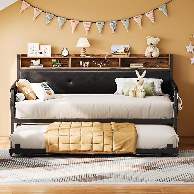Twin Daybed with Trundle & Charging Station