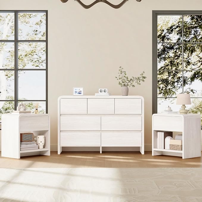 3-Piece Bedroom Set with 7-Drawer Dresser