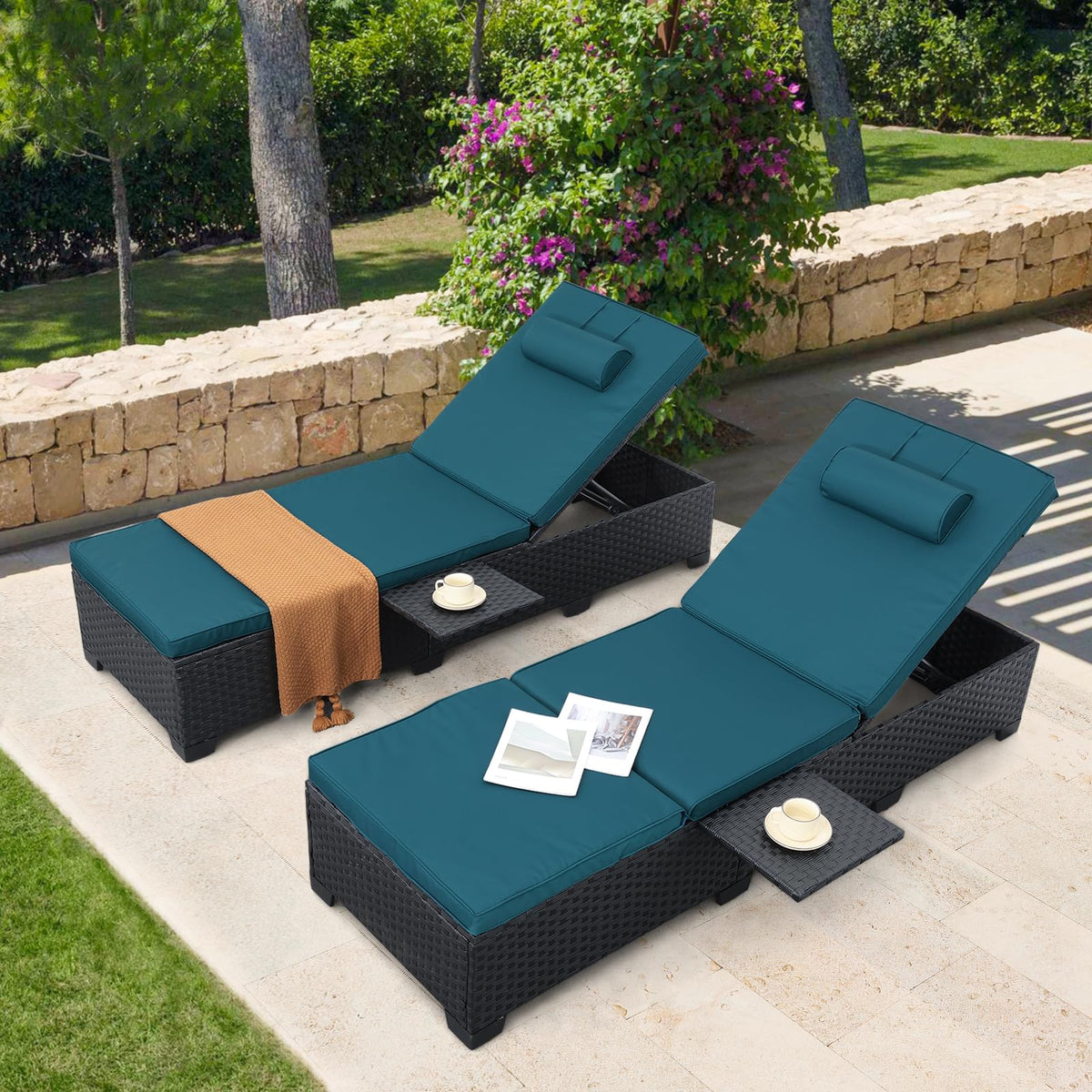 Wicker Chaise Lounge Chairs Set of 2