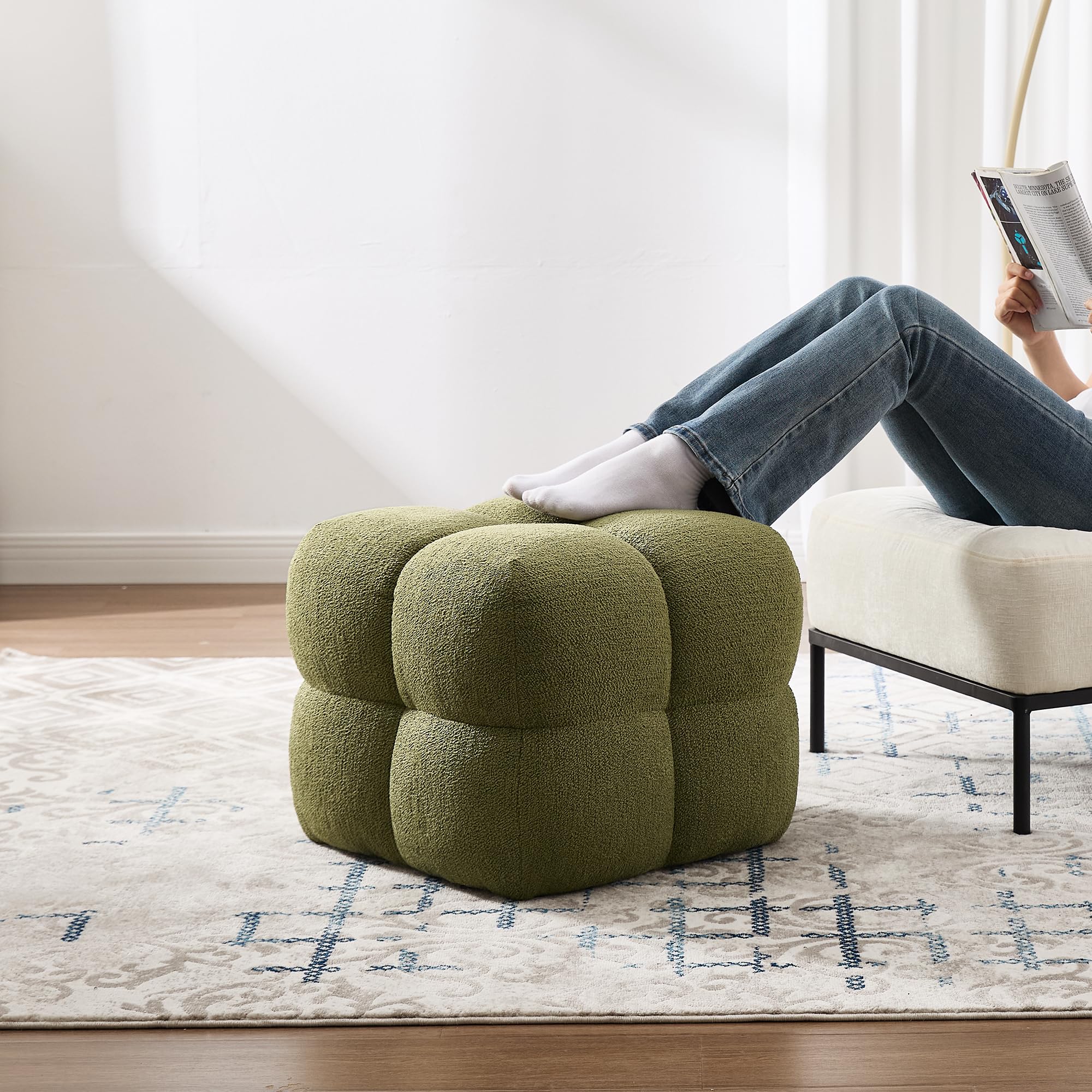 ONEVOG Olive Green‌ Modern Ottoman, 21" Square Fuzzy Couch Sherpa Pouf Ottoman, Tufted Cute Boucle Fabric Foot Stools, Upholsered Footrest & Coffee Table & Vanity Chair for Living Room Bedroom, Dorm