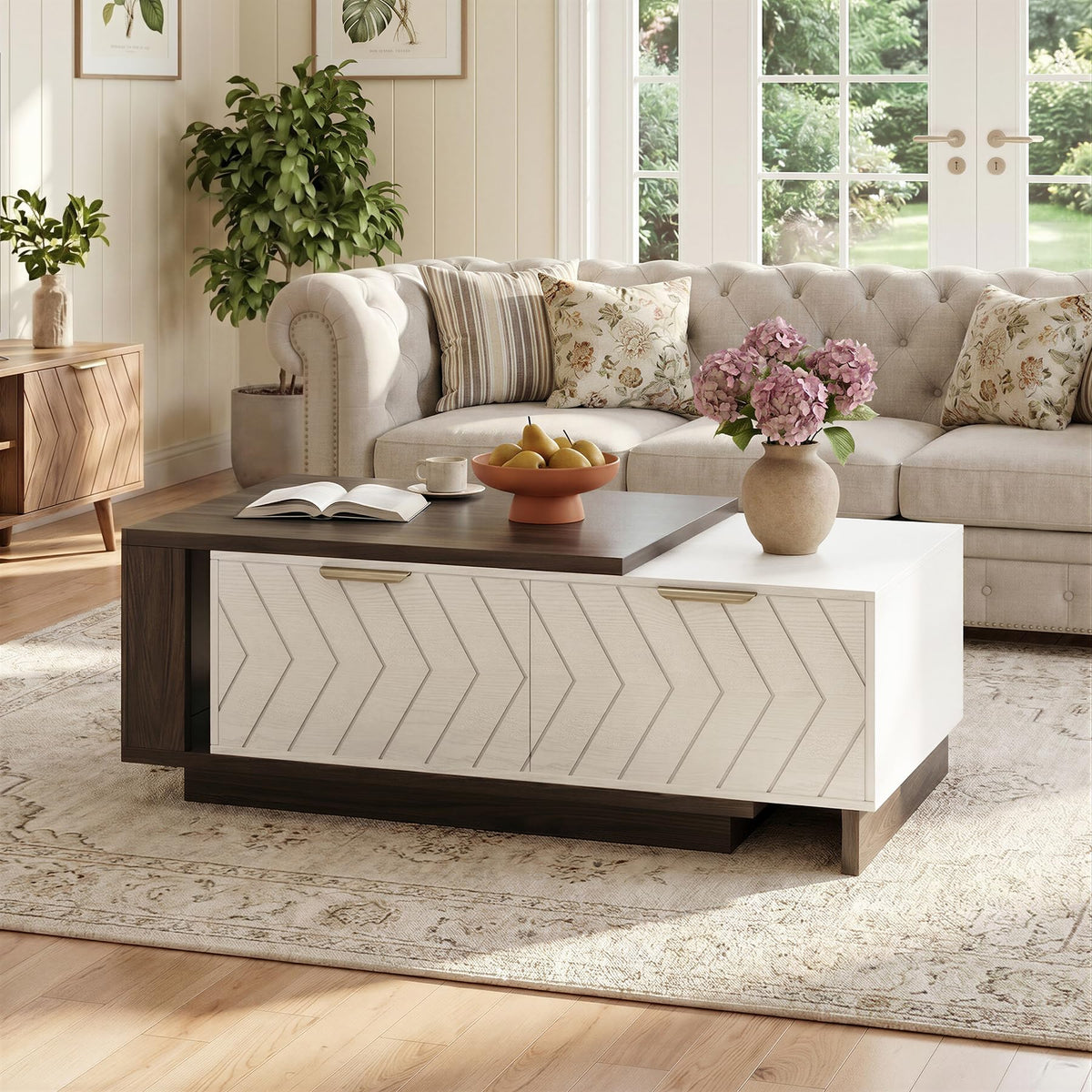 Extendable Coffee Table with Storage
