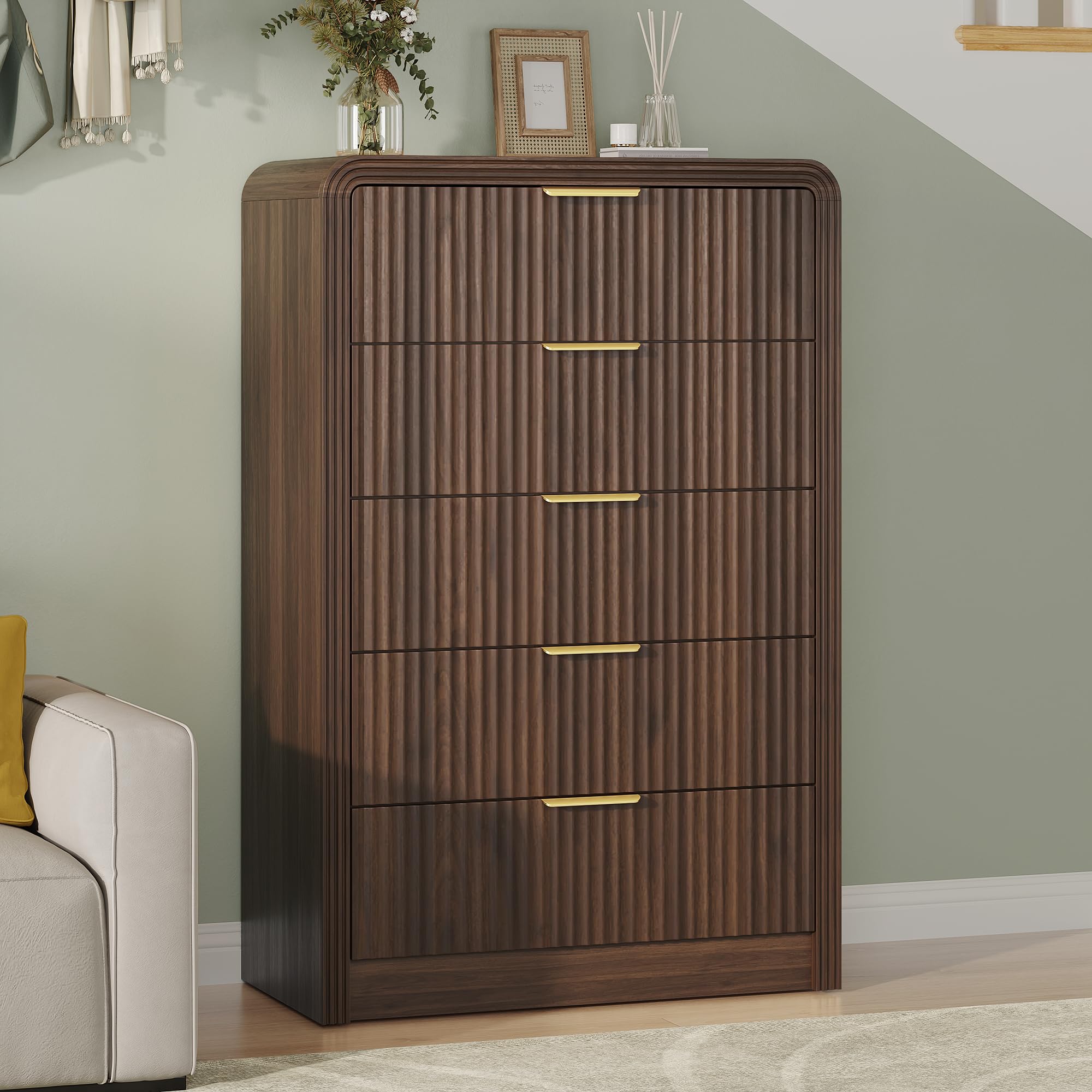 5-Drawer Fluted Dresser with Metal Handles