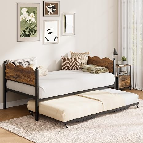 Twin Metal Daybed with Trundle
