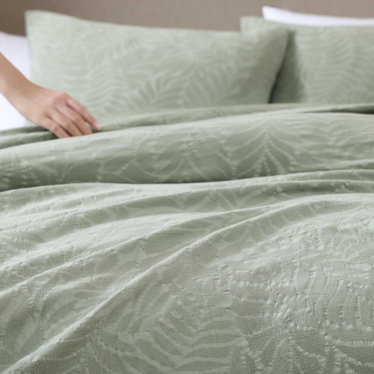 Sage Green Palm King Comforter Set