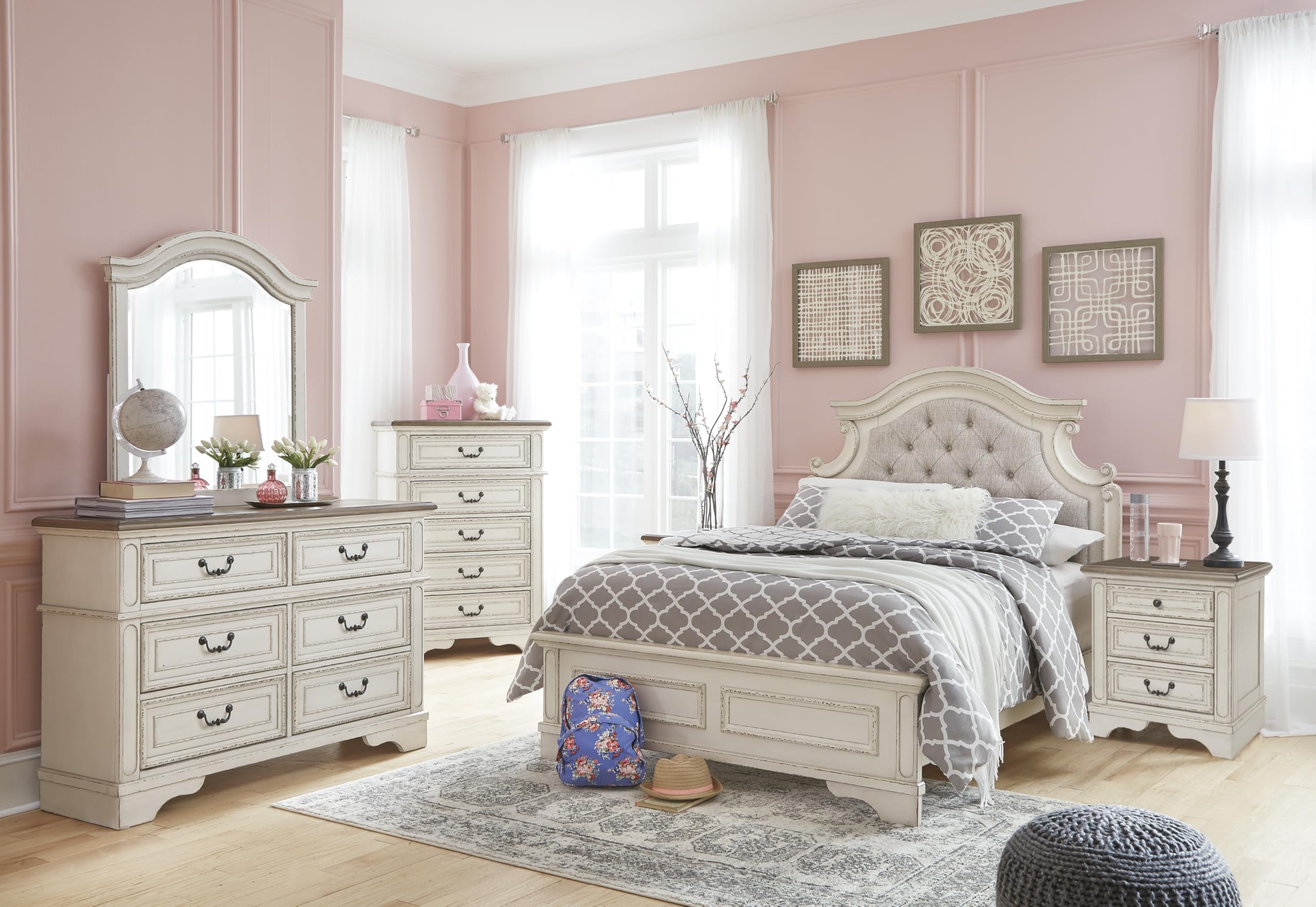 Cottage Nightstand with USB Outlets – 3 Drawer, Chipped White