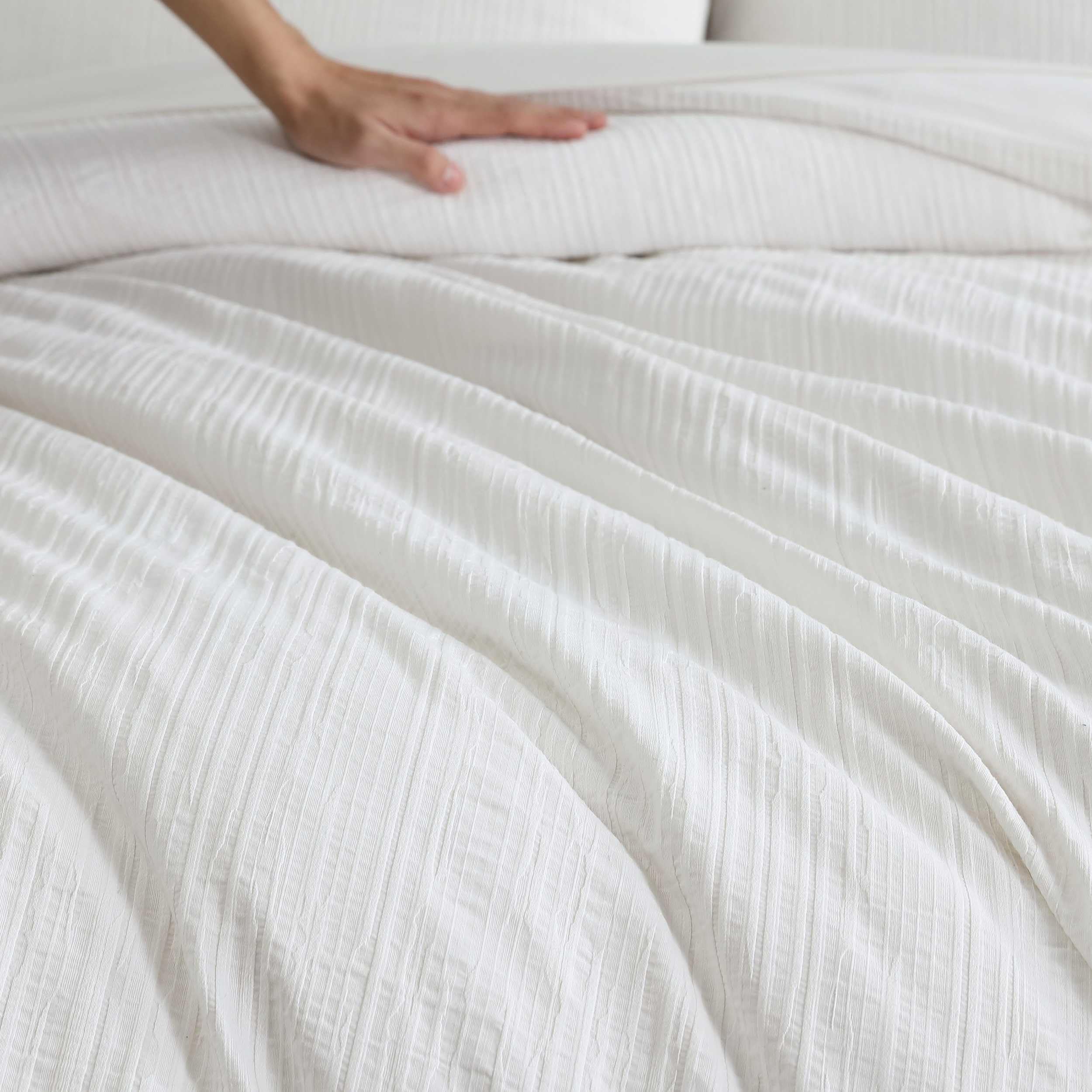 Bark Texture Comforter Set with Shams