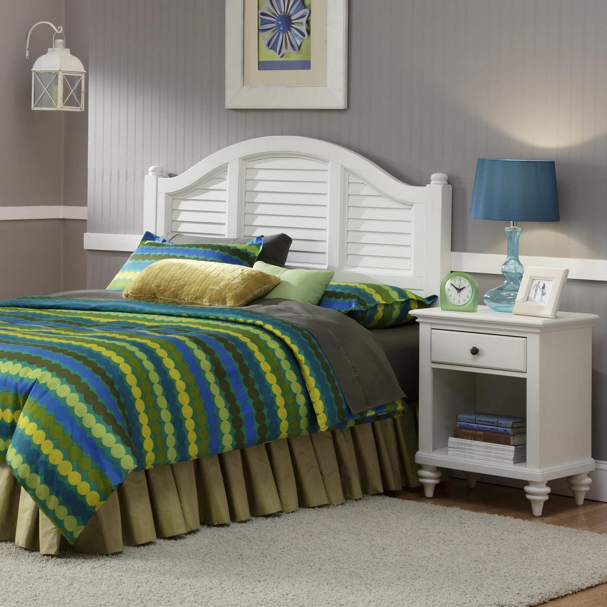 Off-White Storage Nightstand