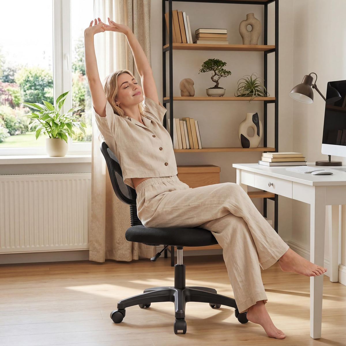 NEO CHAIR Small Office Chair with Wheels, Armless Mesh Desk Chair, Black
