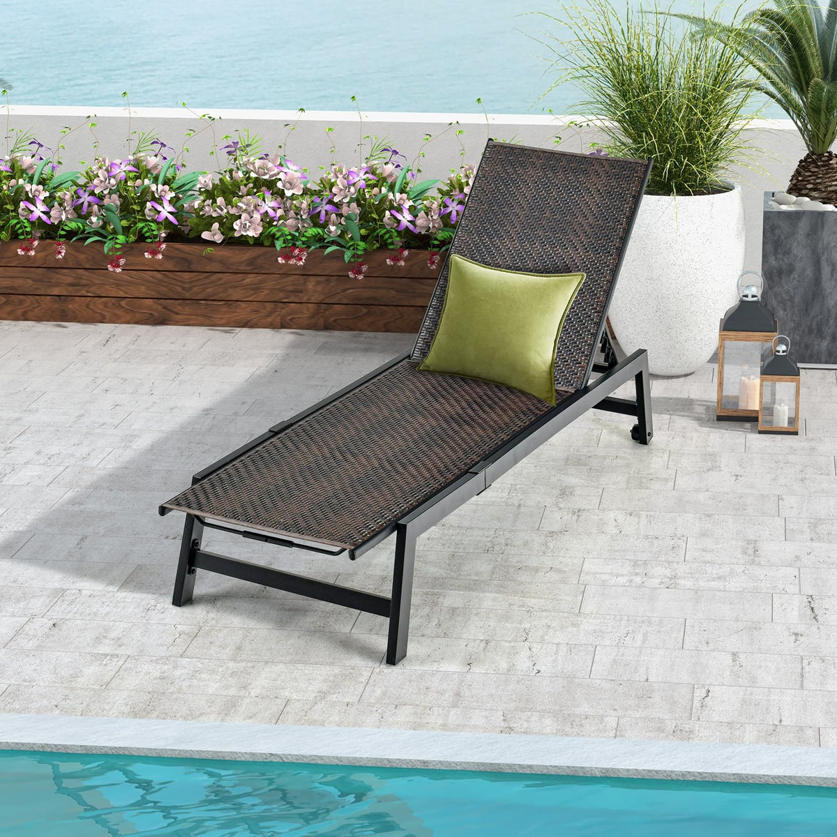GIANTEX Patio Chaise Lounge Chair - Outdoor PE Rattan Recliner Chair with Wheels, 5-Position Adjustable Backrest, Steel Frame, Wicker Tanning Chair for Deck, Poolside, Yard, Beach Sunbathing Chair(1)