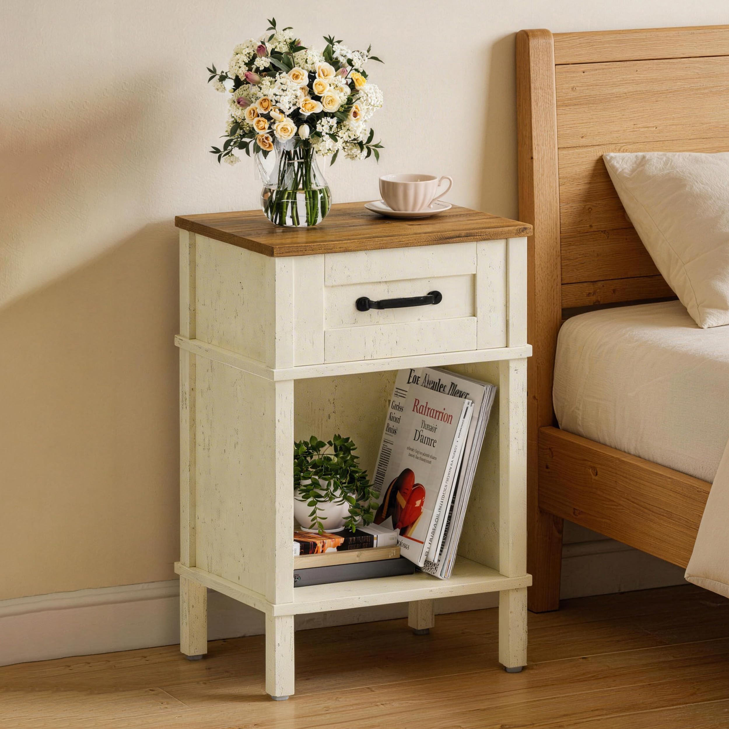 YAUKTAK White Farmhouse Nightstand with Drawer, Small Wooden Bedside Table, White End Table, Bedroom Side Table with Storage, Rustic Wood Night Stand LET512WR