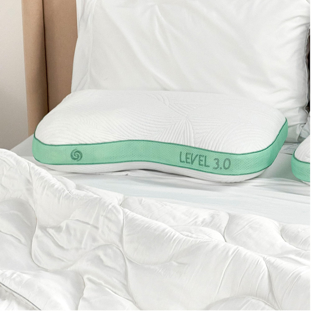 Bedgear Level Cuddle Performance Pillow, 3.0 Firm Cooling Pillow for Side Sleepers | React Blend Fill with Airflow Technology | Dri-Tec Moisture-Wicking Cover | Hypoallergenic Pillow w/Washable Cover