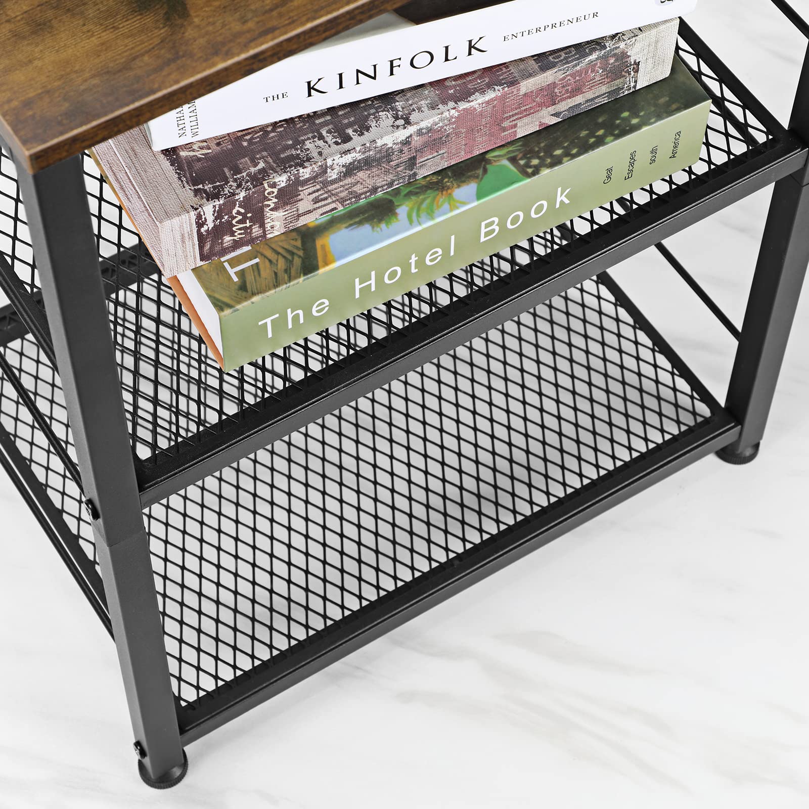 OYEAL Small Nightstand Industrial Square End Table with Storage Shelf Farmhouse Sofa Side Table for Small Spaces, Narrow Bedside Table for Living Room Bedroom, Stable Metal Frame, Rustic Brown