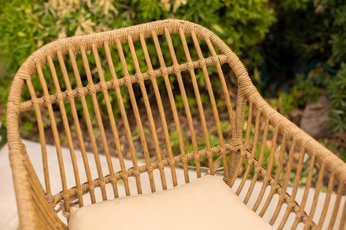 Barton 3pcs Outdoor Bistro Chair Set Patio Conversation Wicker Chairs Glass Table with Seat Cushions, Beige