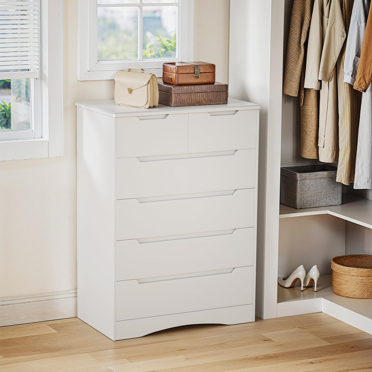 White 6-Drawer Dresser
