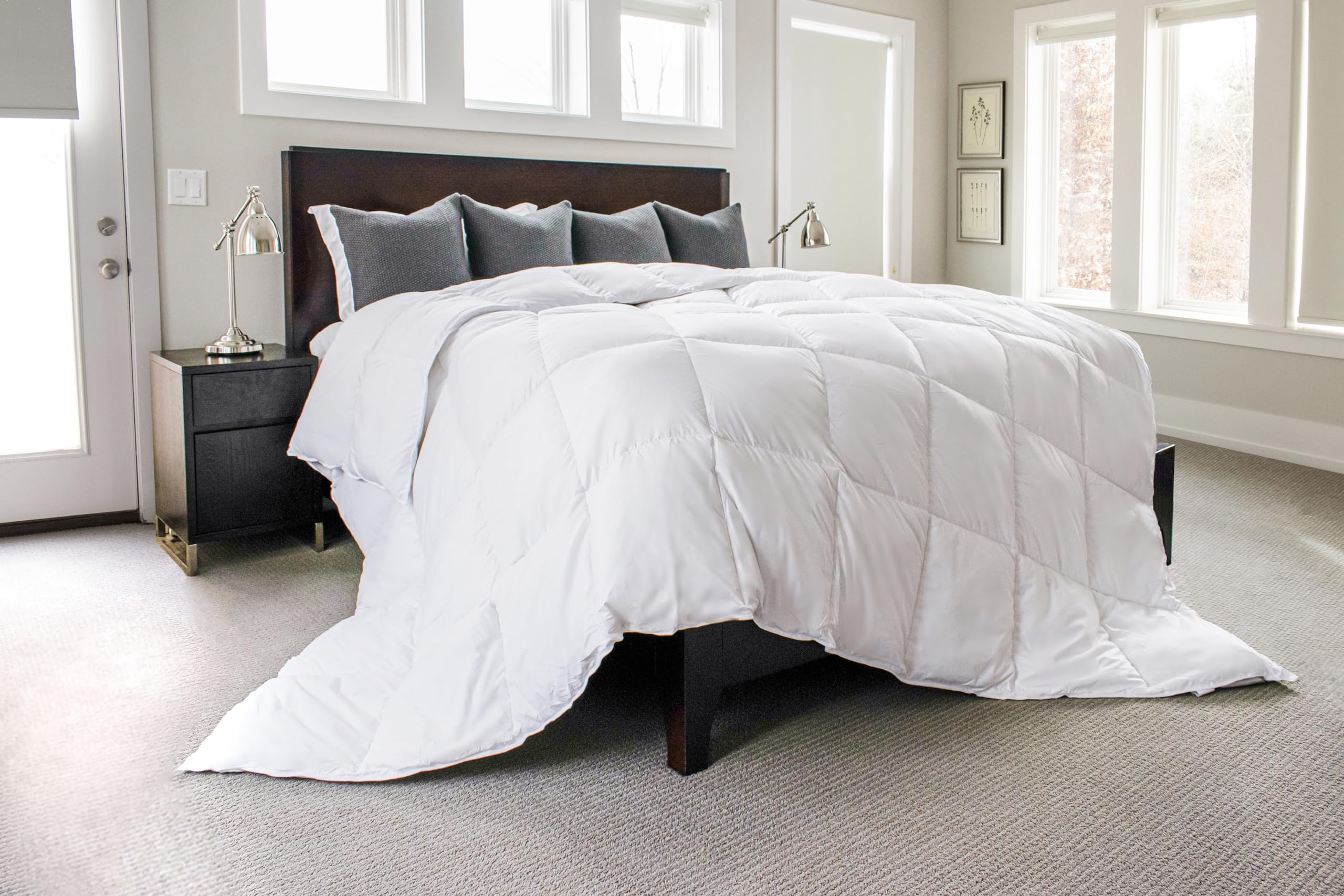 Oversized Down Alternative Comforter
