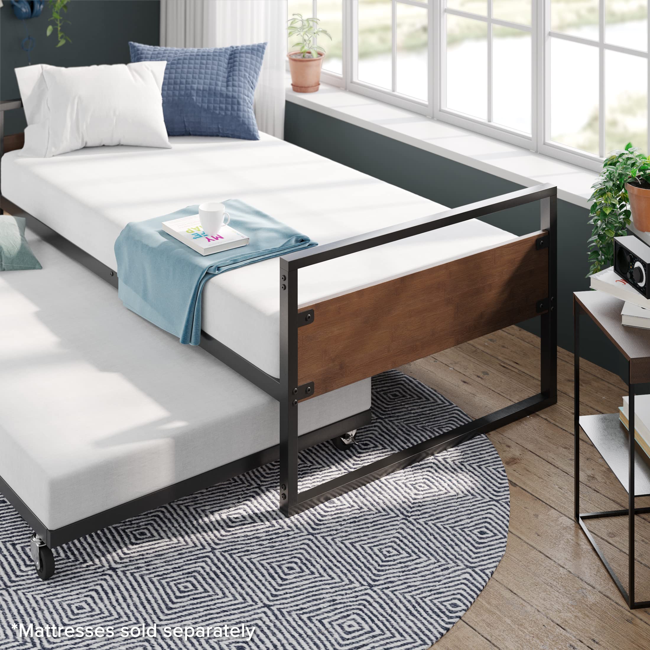 Twin Bamboo & Metal Daybed with Trundle