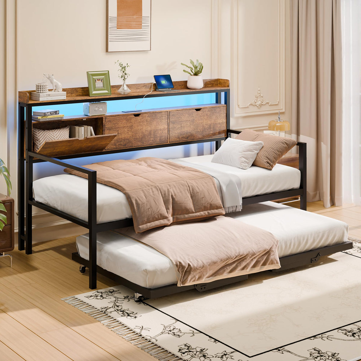 Expandable Daybed with Pop-Up Trundle