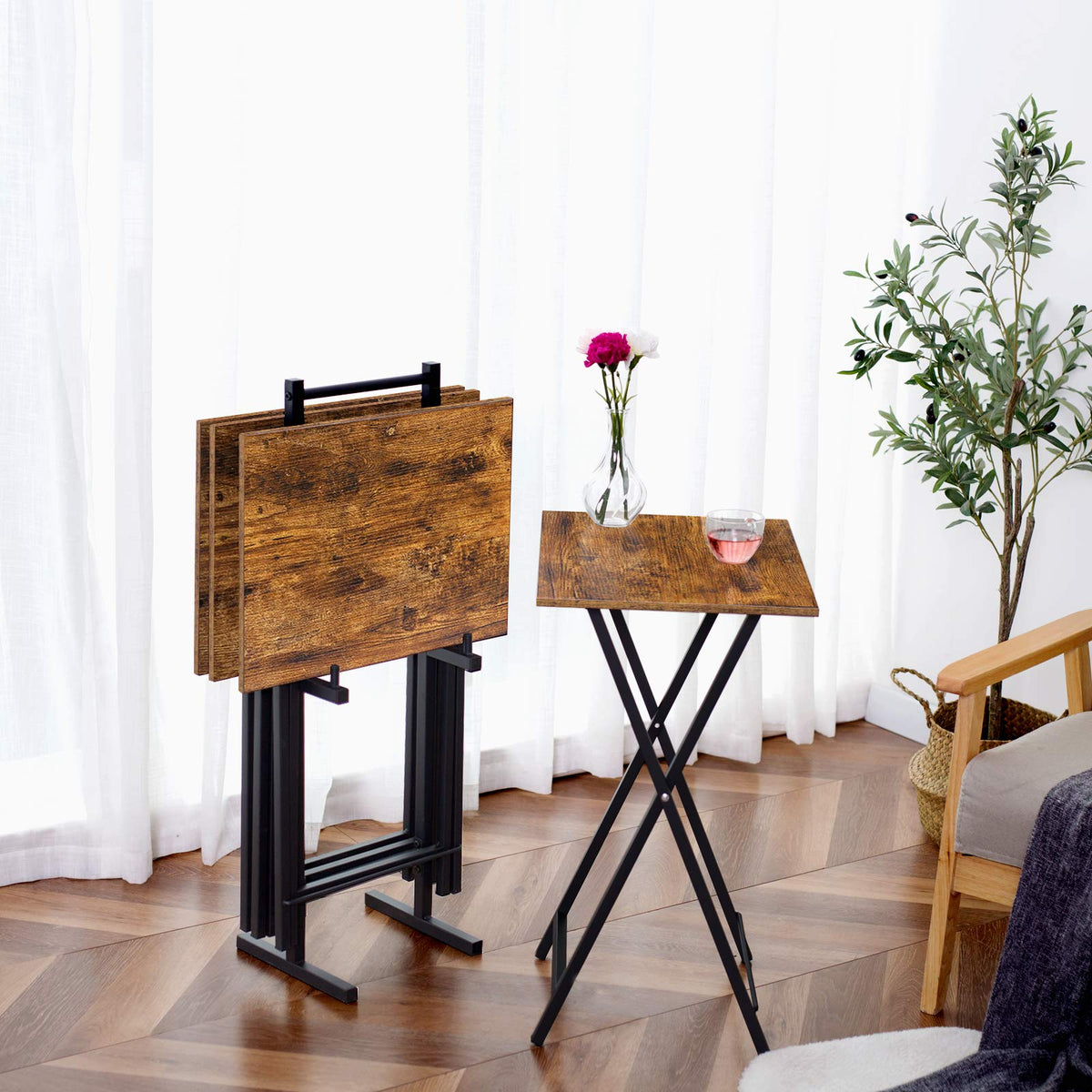 Folding TV Tray Set with Storage Rack