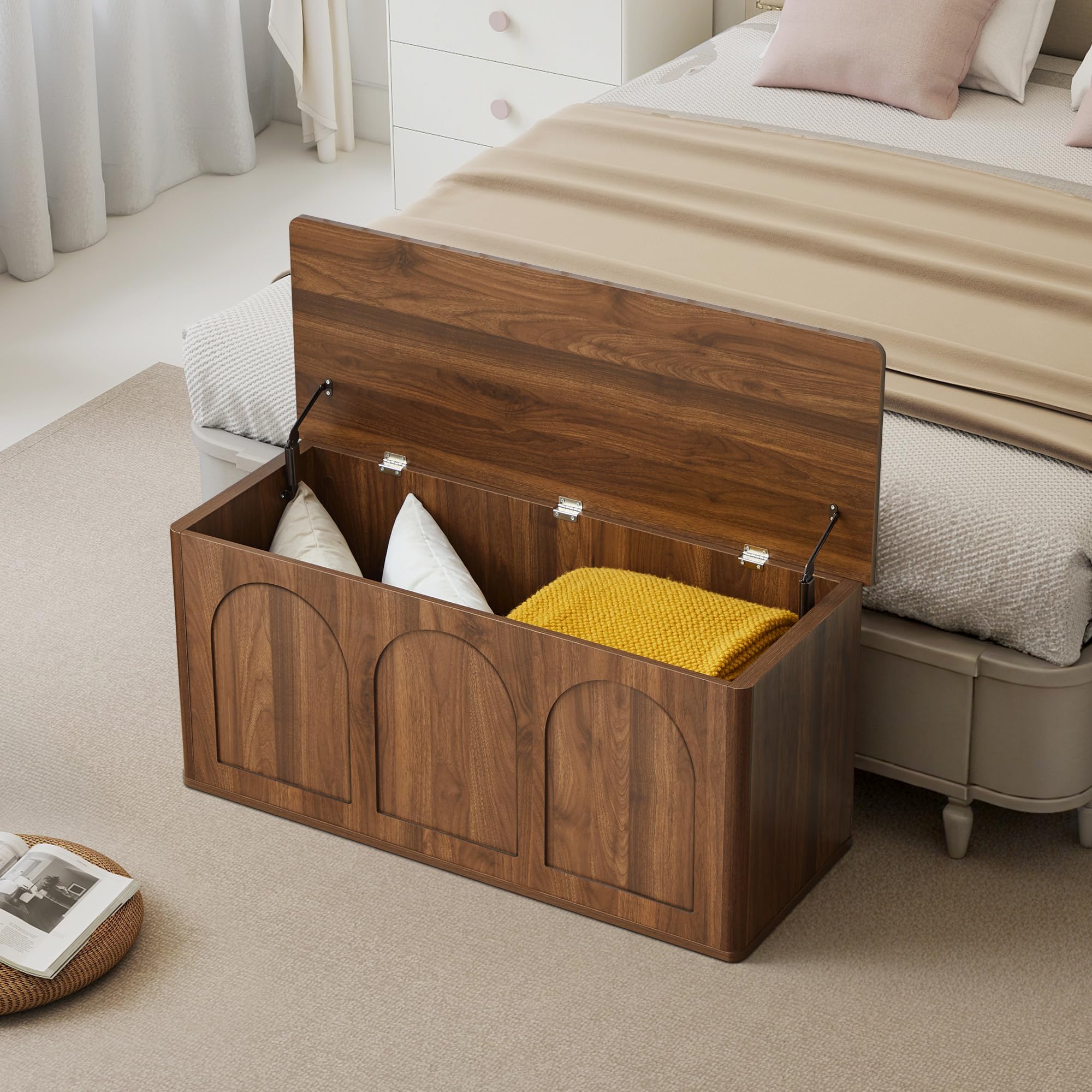Farmhouse Storage Bench with Flip-Top Lid