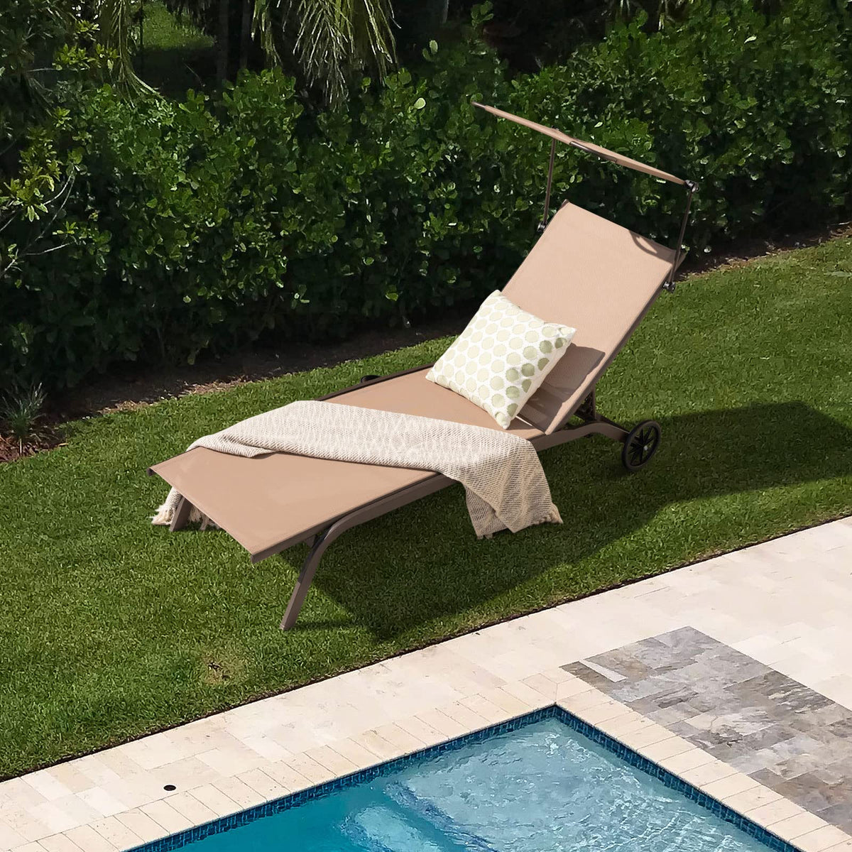 GIANTEX Set of 2 Outdoor Chaise Lounge Chair, Tanning Chair with Sunshade, Smooth Wheels, 6-Level Adjustable Position, Cup Holder, Metal Frame, Patio Chaise Lounge for Sunbathing, Yard, Poolside (2)