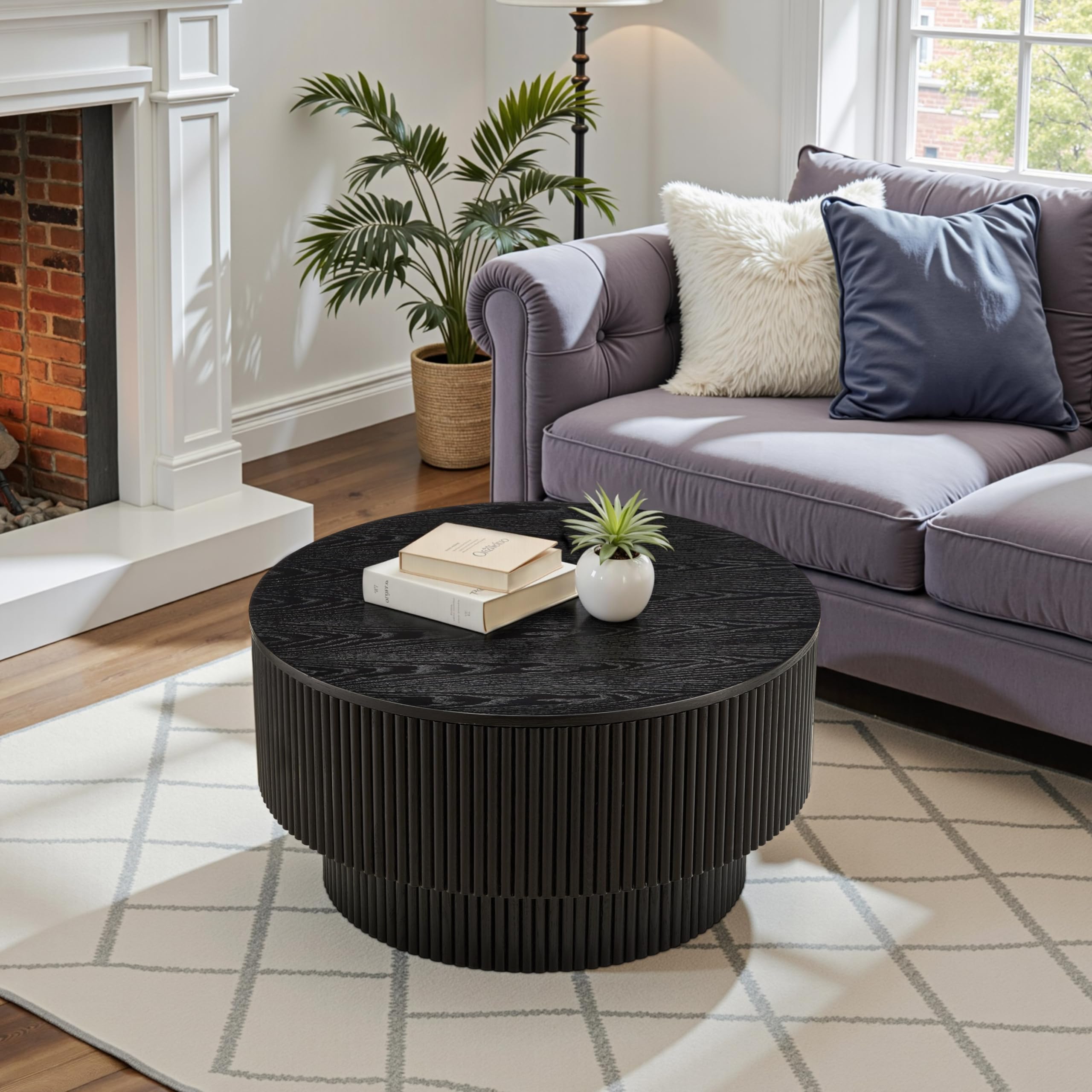 31.49" Wood Round Coffee Table for Living Room, Fluted Circle Coffee Table with Storage, Modern Handcraft Coffee Table for Apartment, Easy Assembly(Black, 31.49"x31.49"x15.74")