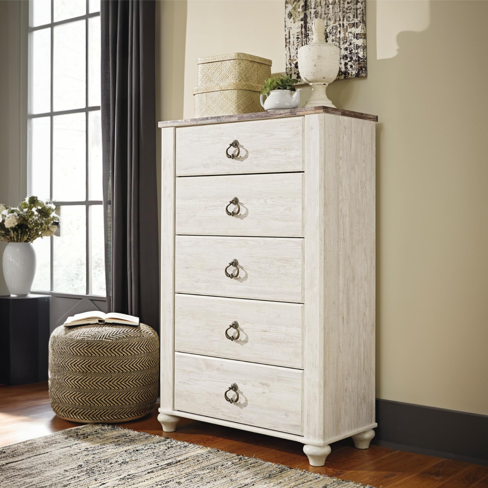 Signature Design by Ashley Willowton 5 Drawer Chest of Drawers, Two-tone Brown and Whitewash