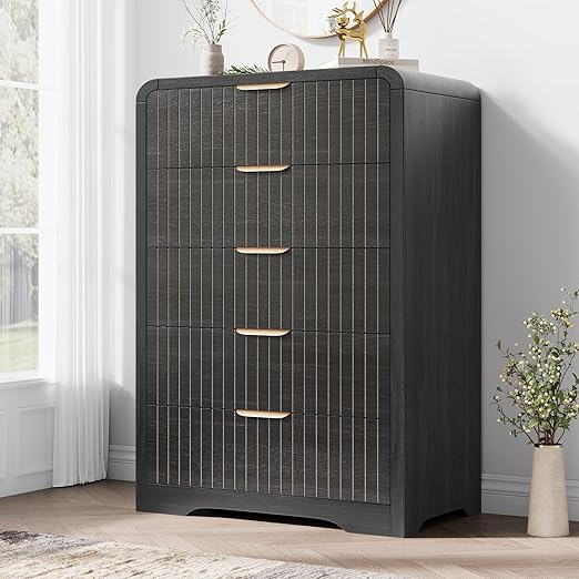 Fluted 5-Drawer Dresser with Curved Profile