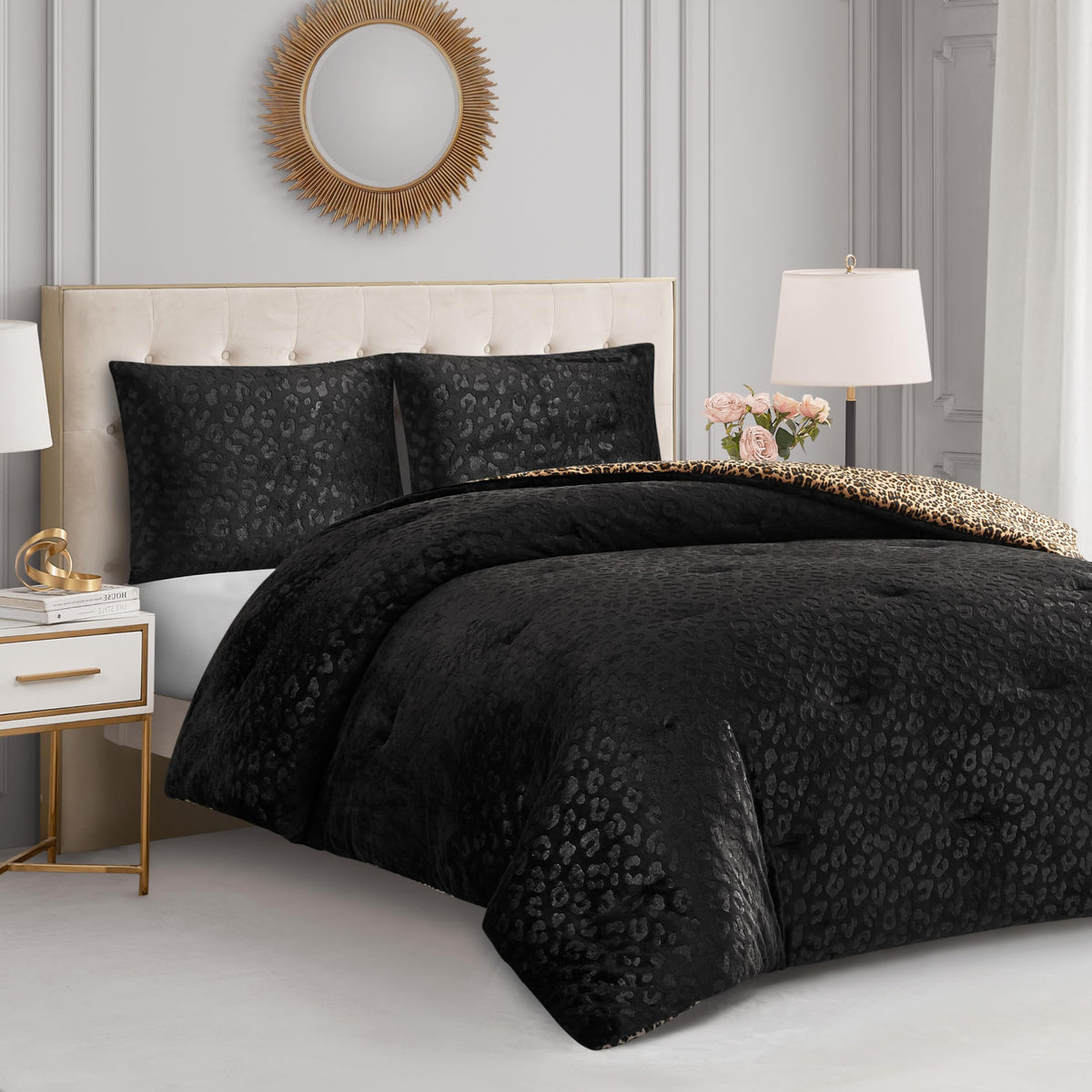 Leopard Reversible Comforter Set