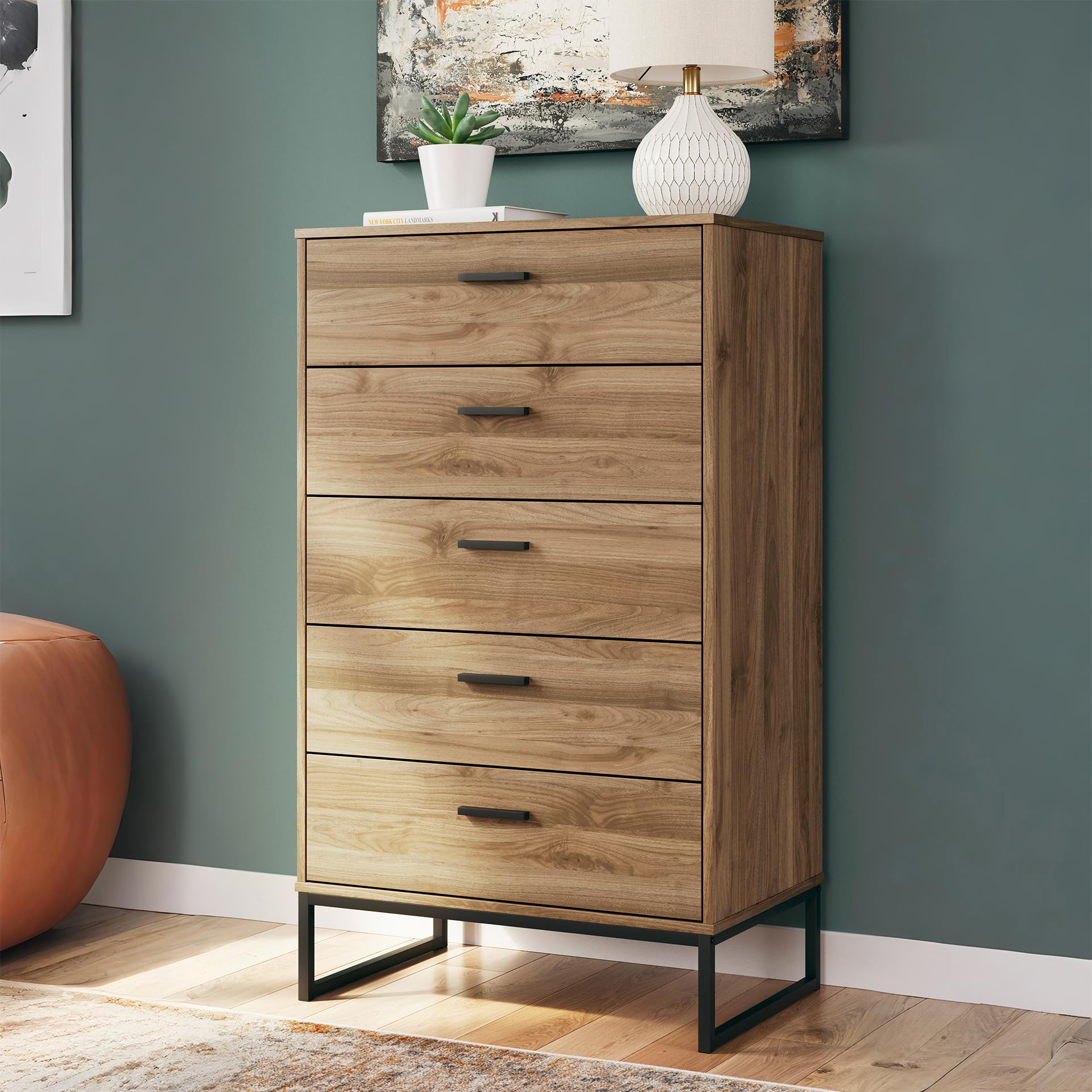Signature Design by Ashley Deanlow Mid-Century Modern Chest of Drawers with Dark Pewter-Tone Legs and Handles, 5 Storage Drawers, Wood, 50.67" High, Brown
