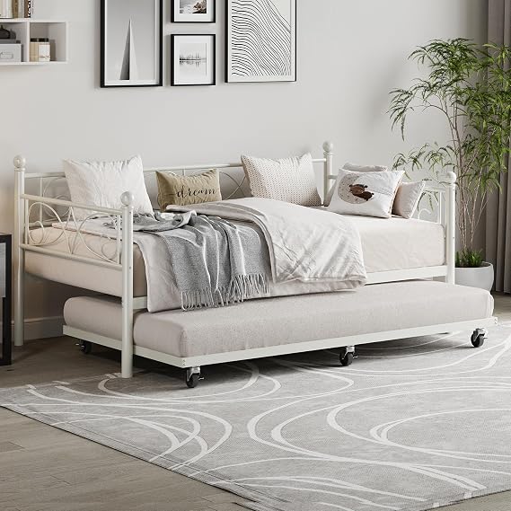 Twin Metal Daybed with Trundle