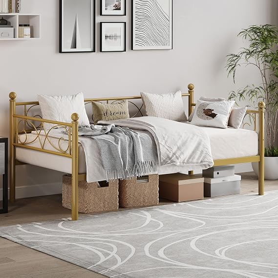 Twin Metal Daybed with Trundle